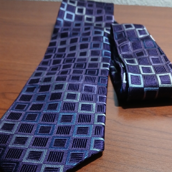 MICHAEL Michael Kors Purple and Blue Square Pattern Tie - Picture 2 of 9